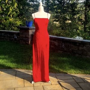 GORGEOUS rich red, formal long dress 💋